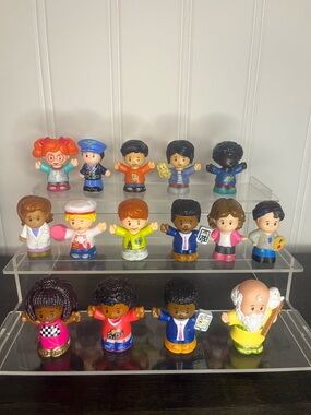 Little people figures